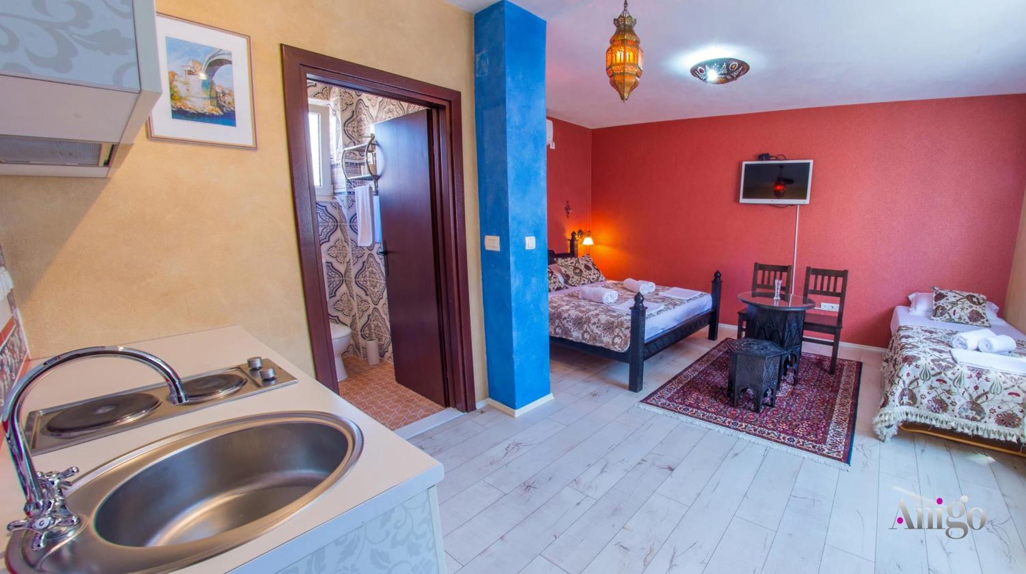 Apartments And Rooms Villa Sulejman Мостар Экстерьер фото