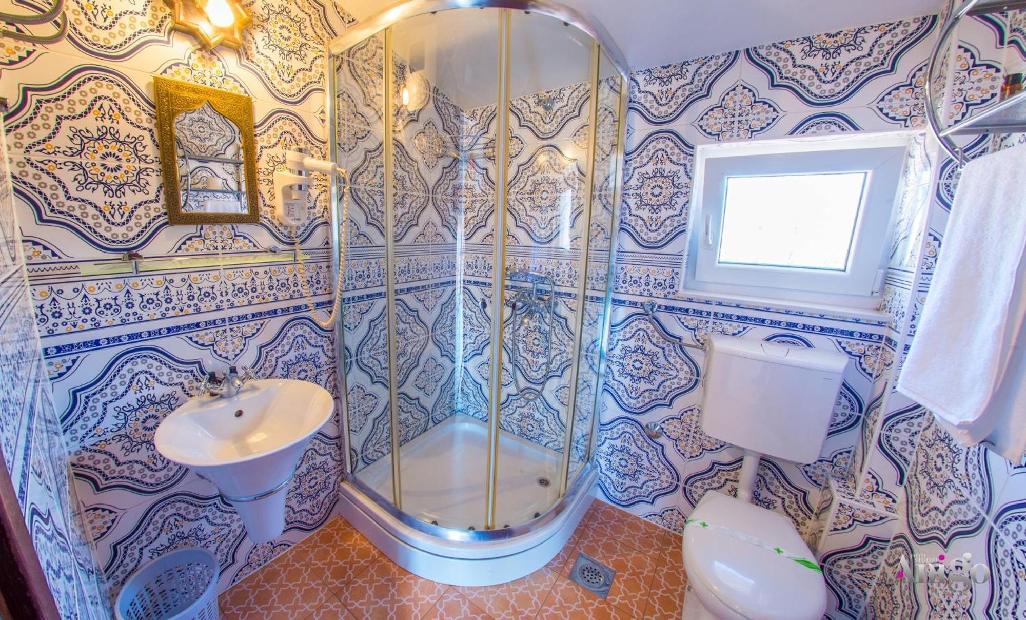 Apartments And Rooms Villa Sulejman Мостар Экстерьер фото